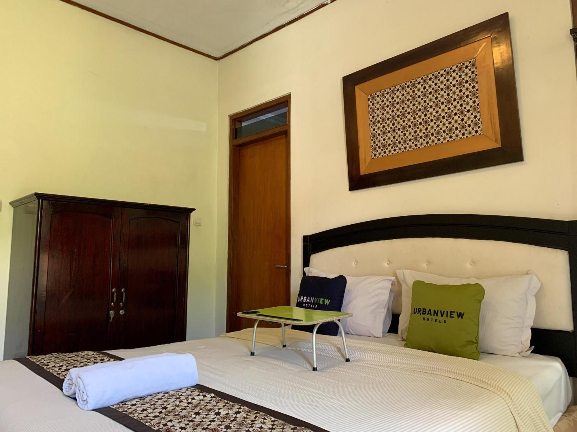 Urbanview Sasono Putro Condoongcatur By Reddoorz Kejayan Buitenkant foto